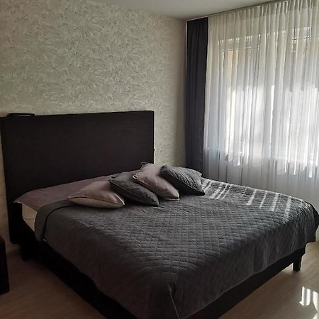 Parko Apartamentai Паневежис Екстер'єр фото